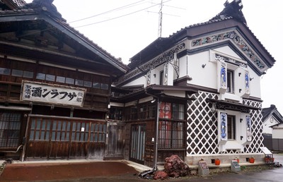 【摂田屋】サフラン酒や銘酒を生み育てた“ニッポンの酒蔵”｜産業遺産のM&A