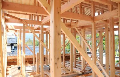 建築資材販売大手の「JKホールディングス」地方建材店などを相次いで傘下に　