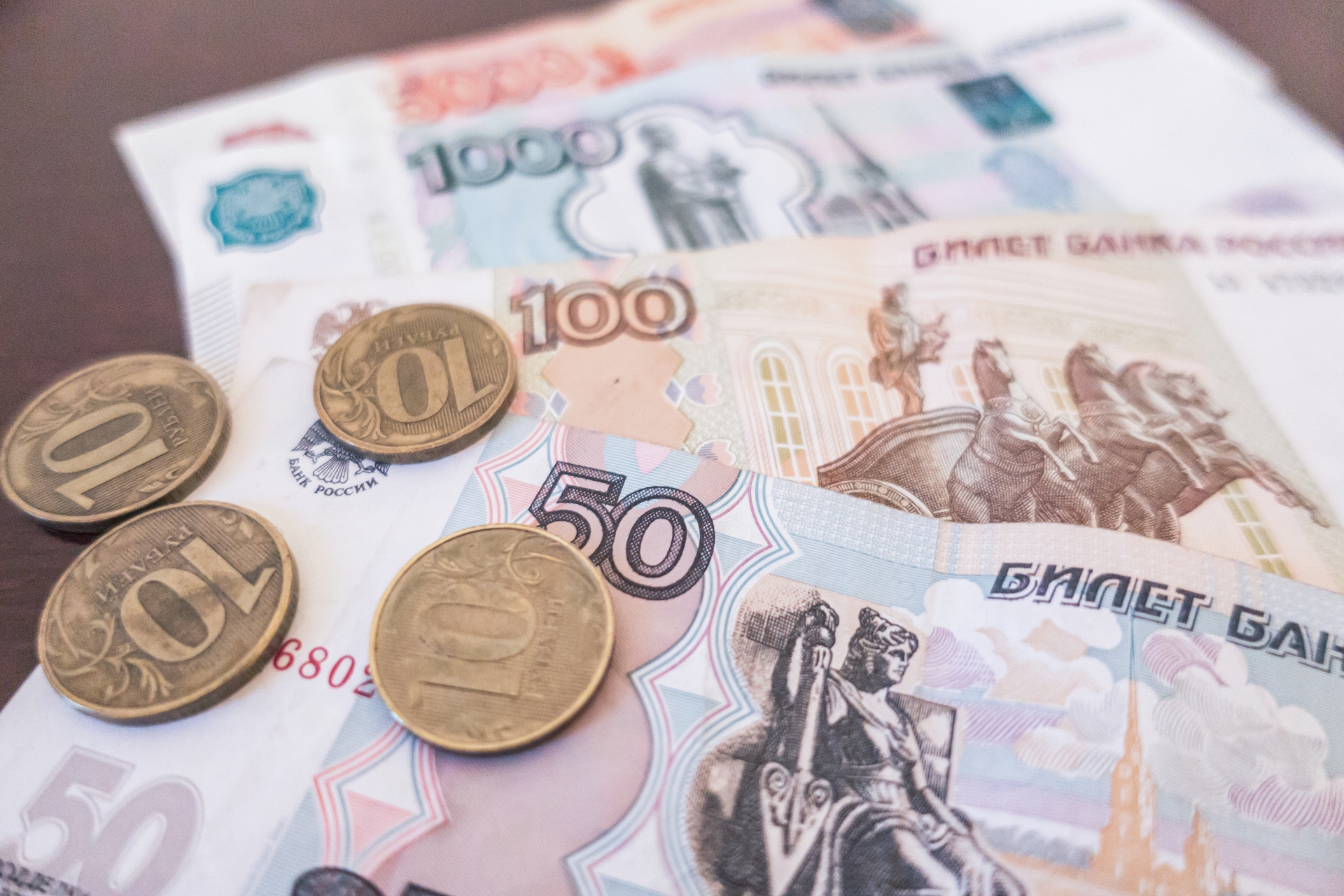 1円割れ「ルーブル暴落」でロシアに何が起こる？そして日本は… | M＆A Online - M&Aをもっと身近に。